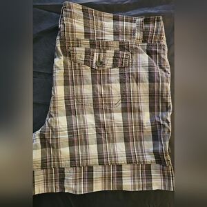 Sonoma Life + Style women's shorts, sized 20W purple plaid